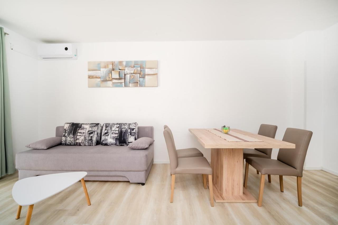 Apartments Oriana Rabac Εξωτερικό φωτογραφία